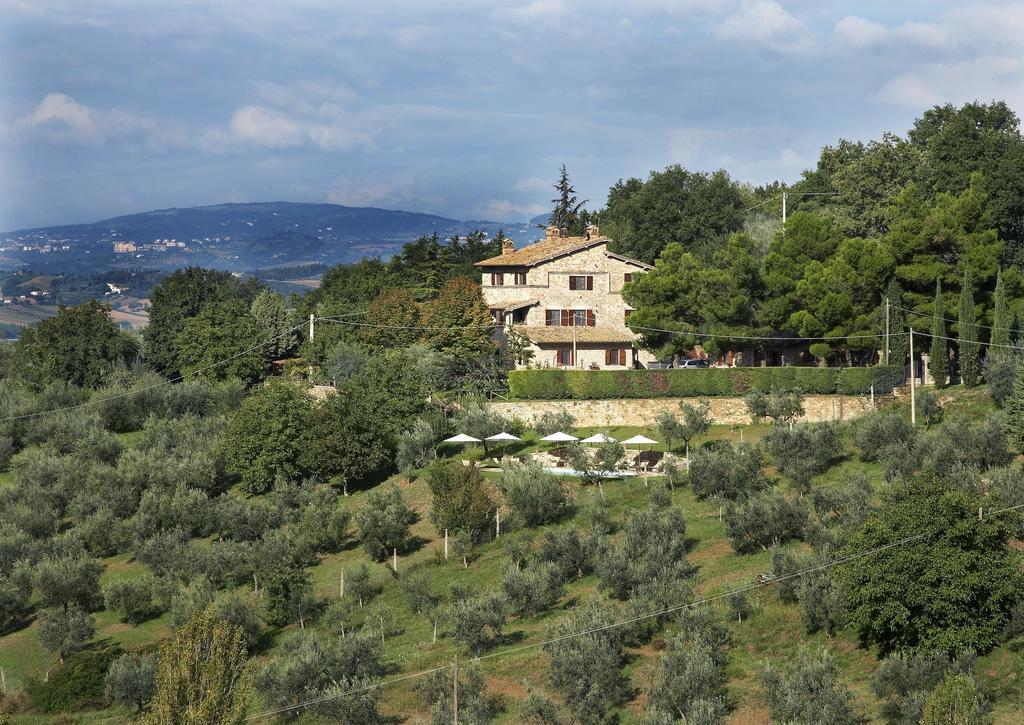 Casale Favilluta Guest House Petrignano Exterior photo